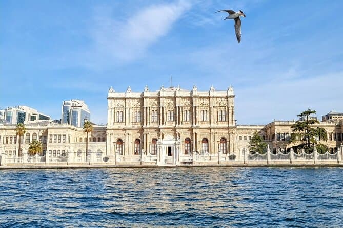 Topkapi Palace & Bosphorus Cruise: Istanbul's Best Tour