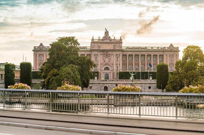 Compare Best Royal Palace Tours