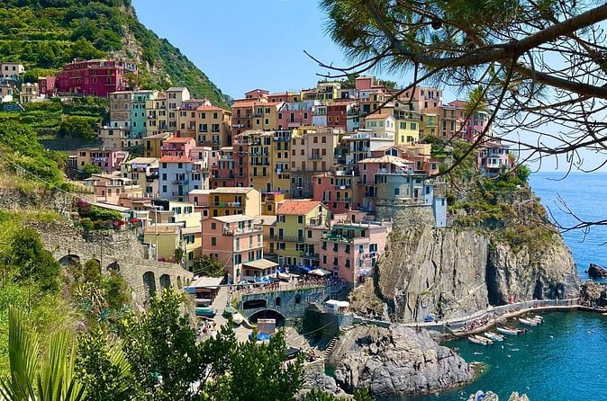 Cinque Terre & Lucca Tour