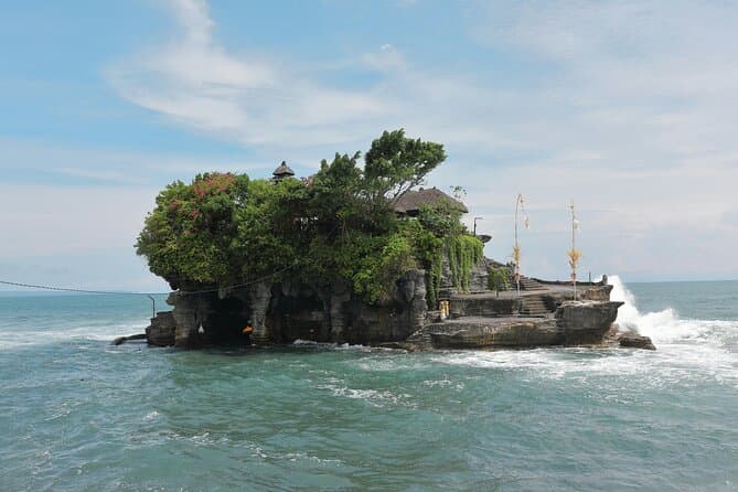 Tanah Lot & Uluwatu Temple Tour