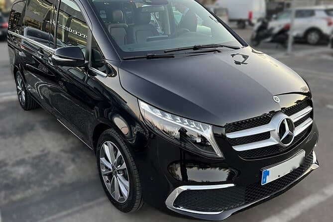 Reliable Private Transfers: Segovia to Madrid Airport