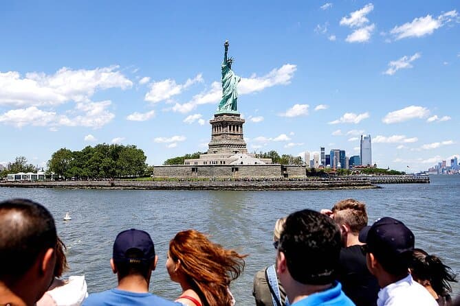 Unforgettable New York City Sightseeing Cruise Experiences