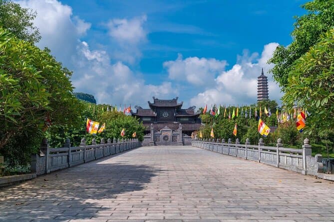 Top-Rated Bai Dinh Pagoda Day Trips
