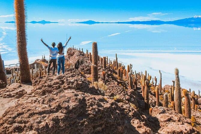 Salar de Uyuni Tour: Unforgettable Puno Adventure