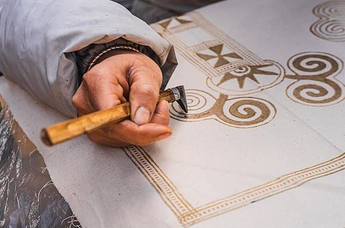Artisan Batik Tours in Sapa