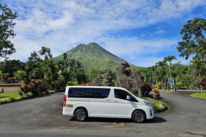 Reliable La Fortuna Airport Transfers: Start Your Adventure