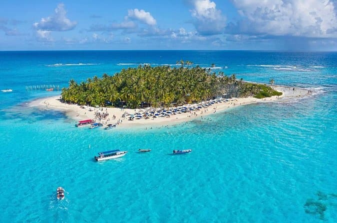 Explore Johnny Cay Day Trips & Tours