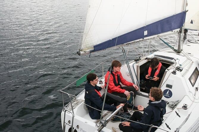 Sailing Lake Windermere: Unforgettable Water Adventures