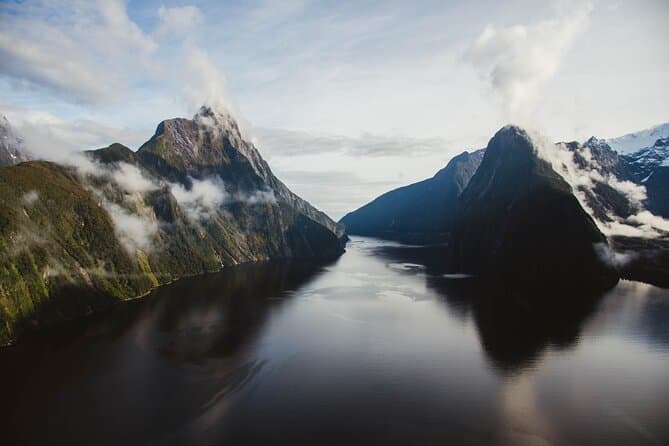 Milford Sound Helicopter Flight