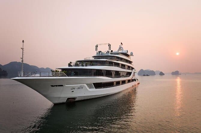 Luxury La Casta Cruise: Explore Ha Long Bay Wonders