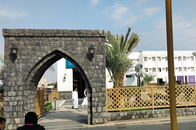 Madinah Ziyarat Tour