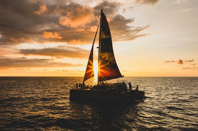 Anaeho'omalu Bay Sunset Cruise