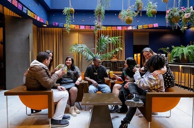 Secret Bars & Hidden Drinks in Paris