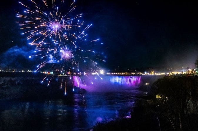 Niagara Afterdark Fireworks Cruise