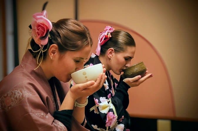 Osaka Tea Ceremony: Cultural Tours & Experiences