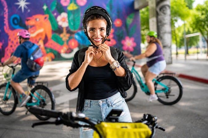 Compare Best San Antonio Mural E-Bike Tours