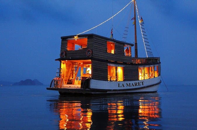 Best Phuket Sunset Cruises & Yacht Tours
