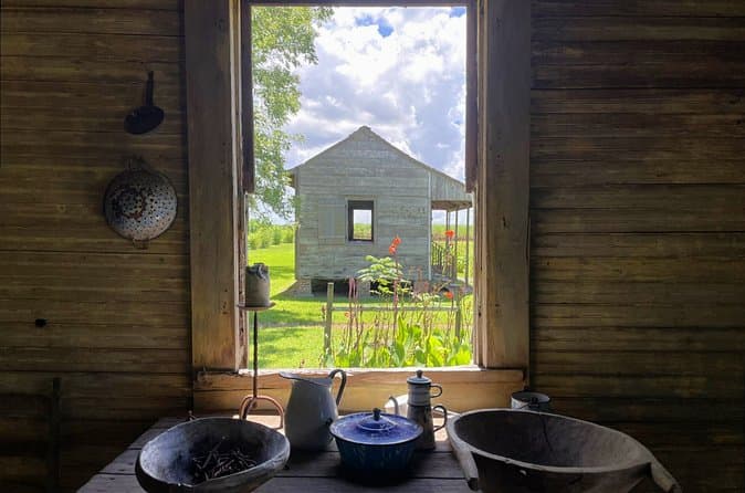 Explore Laura Plantation Tours Near New Orleans