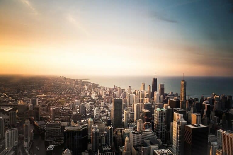 Chicago’s Top Attractions and the 16 Best Things to do in Chicago!