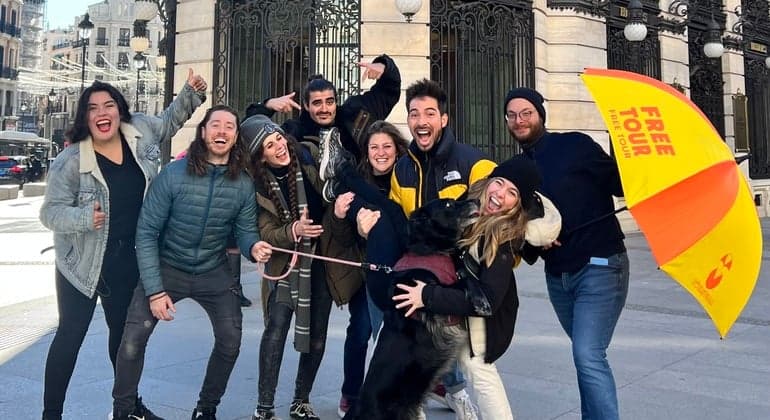 Unforgettable Retiro Park Tours & Madrid Hidden Gems