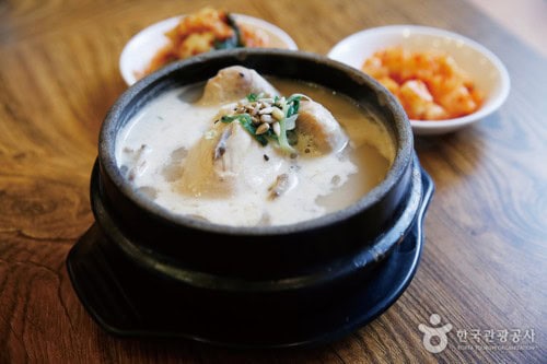 Tosokchon Samgyetang 