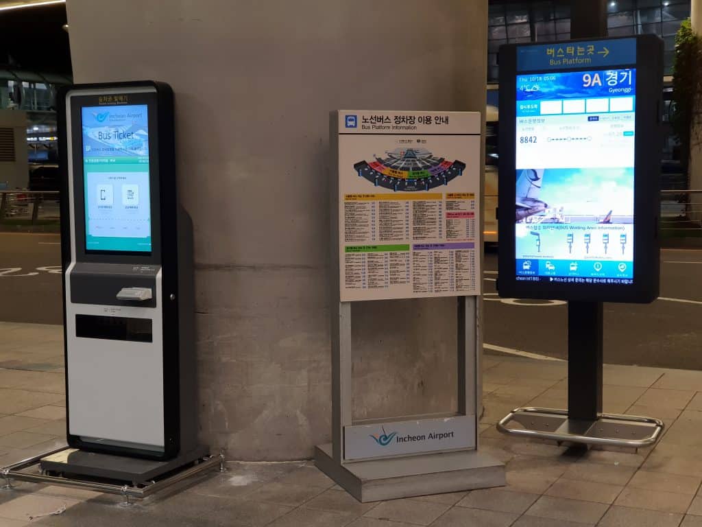 Bus ticket vending machine and information stand