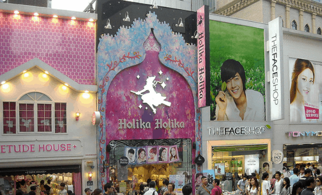 Cosmetics shops in Myeongdong