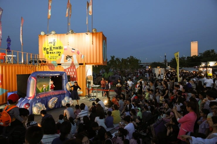 Seoul Bamdokkaebi Night Market-Yeouido