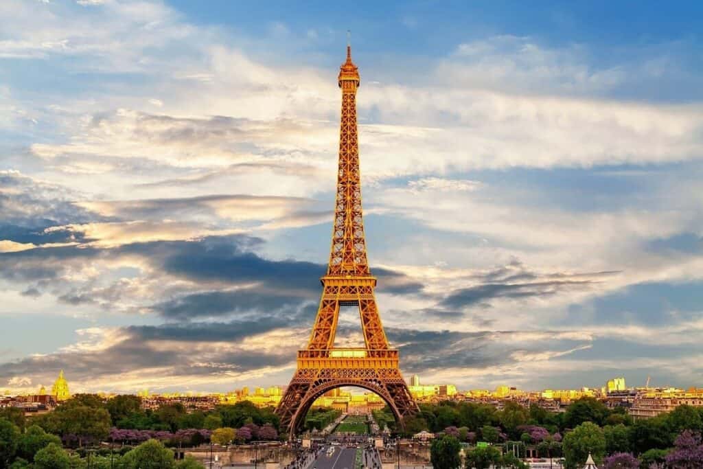 Eiffel Tower - Things to do in Paris Featured Image
