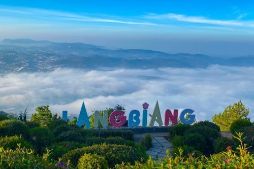  Lang Biang mt in Da Lat