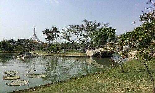 Greenery and water at Bangkok's Rama IX Park. 