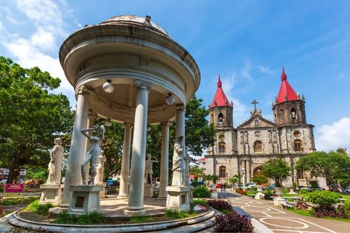 Molo Plaza in Iloilo City
