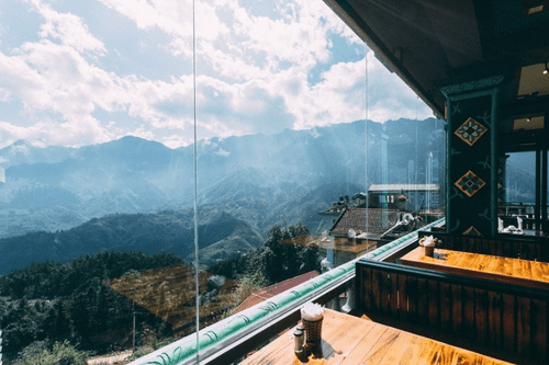 Sapa Nature View overlooking Fansipan peak and Muong Hoa valley