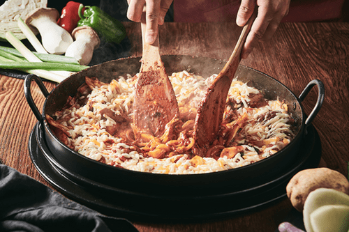 Yoogane Chicken Galbi - one of the best restaurants in Hongdae