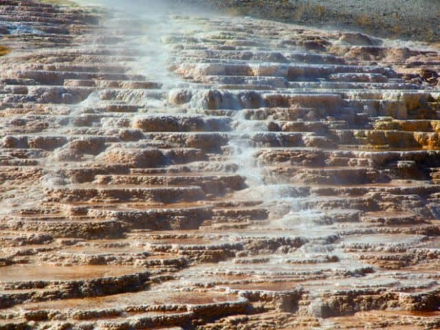 Geothermal springs of Mammoth Springs