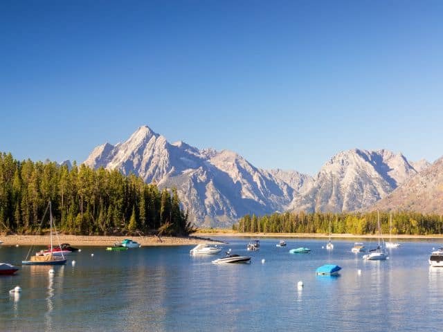 Boating in the lakes and rivers of Yellowstone