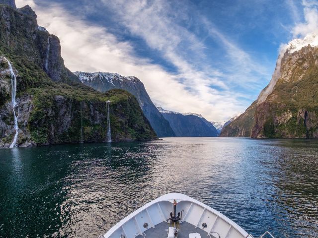 A stunning cruise in the waters of Milford Sound