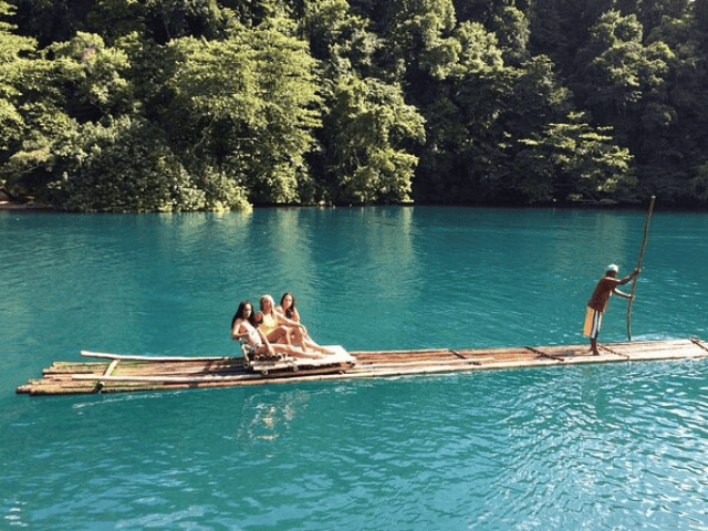 Bamboo rafting at white river