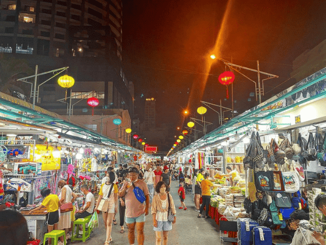 Nha Trang night market