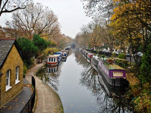 A picture of Little Venice in London.