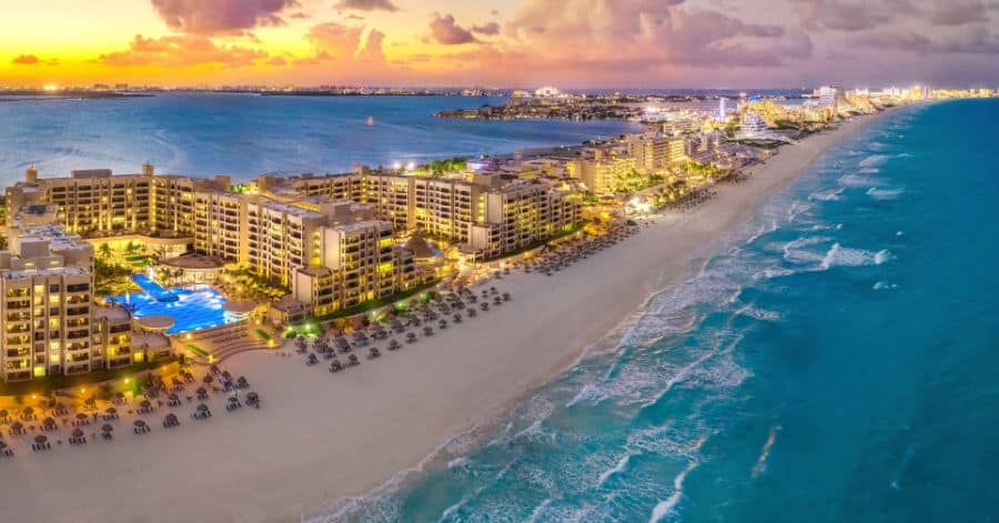 Best Things to do at night in Cancun