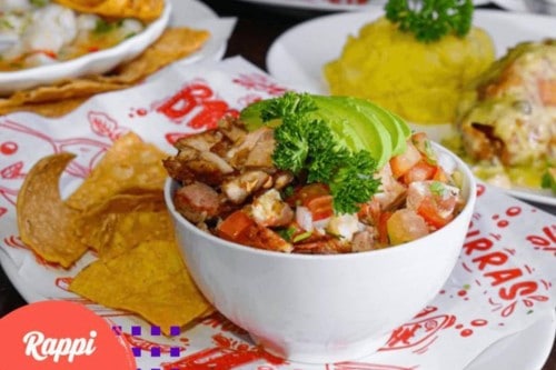 Chifrijo - Must-try Costa Rican foods