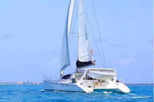 Private Luxury Catamaran Yacht. Full or Half Day Charter - Sail, Beach, Snorkel.