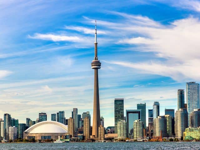 A picture of CN Tower in Toronto, Canada during the morning.