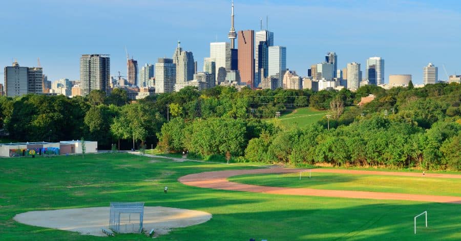 Best Time to Visit Toronto