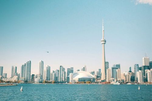 Best Of Toronto Small Group Tour with CN Tower and Harbour