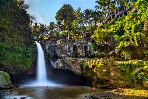 Tegenungan Waterfall