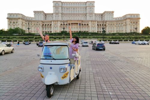 Tuk Tuk Bucharest Tour