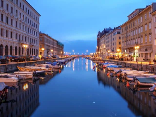 A picture of Canal Grande in Trieste, Italy.