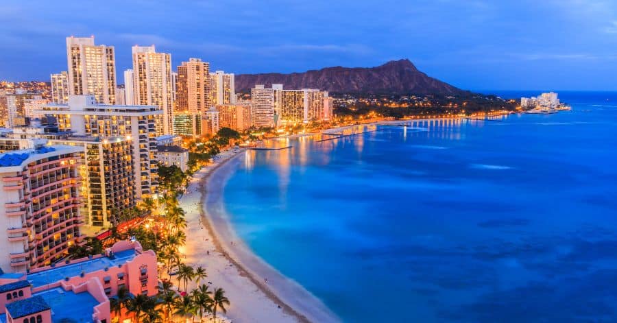 Things to do at Night in Oahu